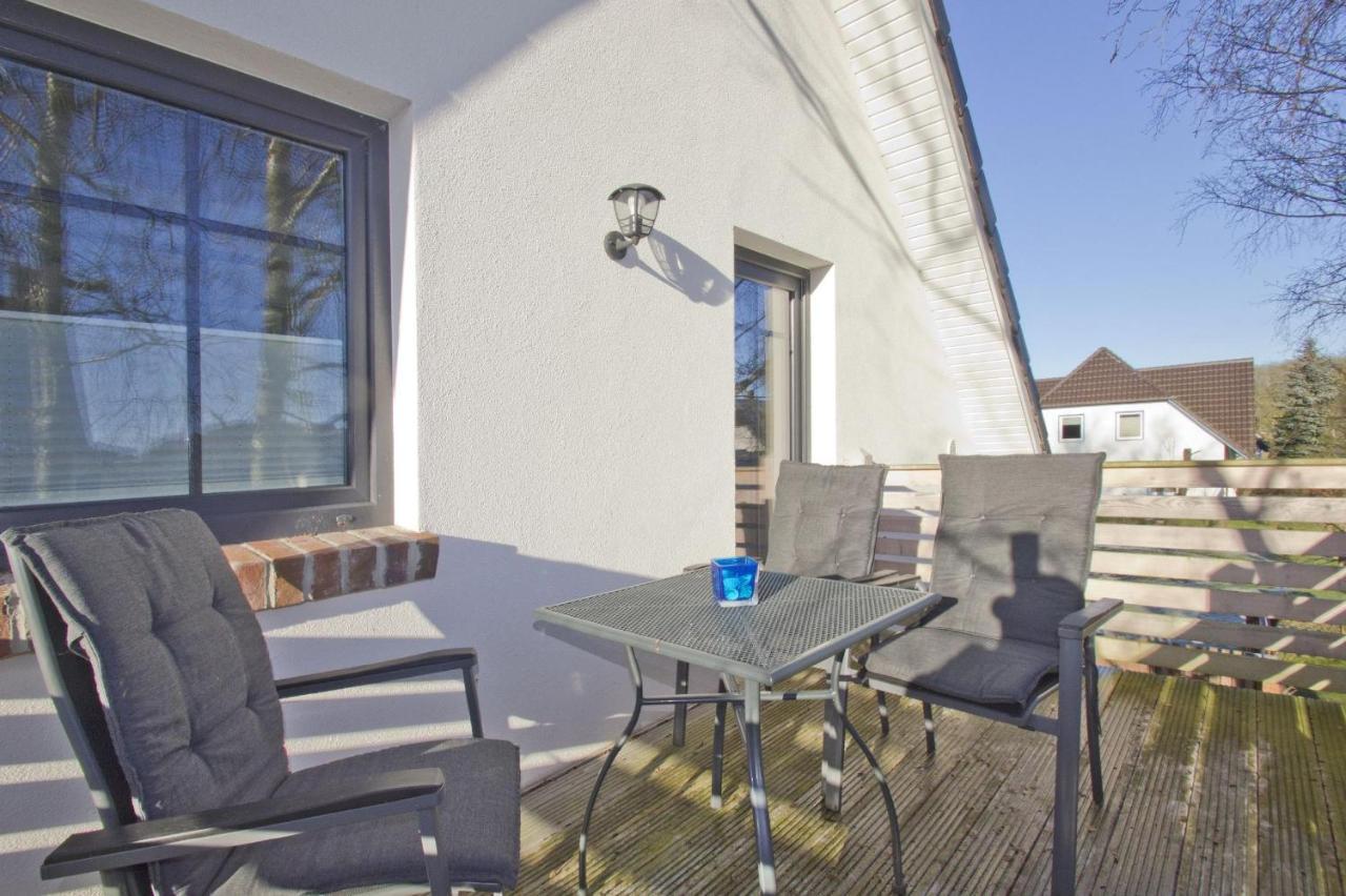 Ferienwohnung Liesi Fewo Og - Balkon, Ruhige Lage Putbus Exterior foto
